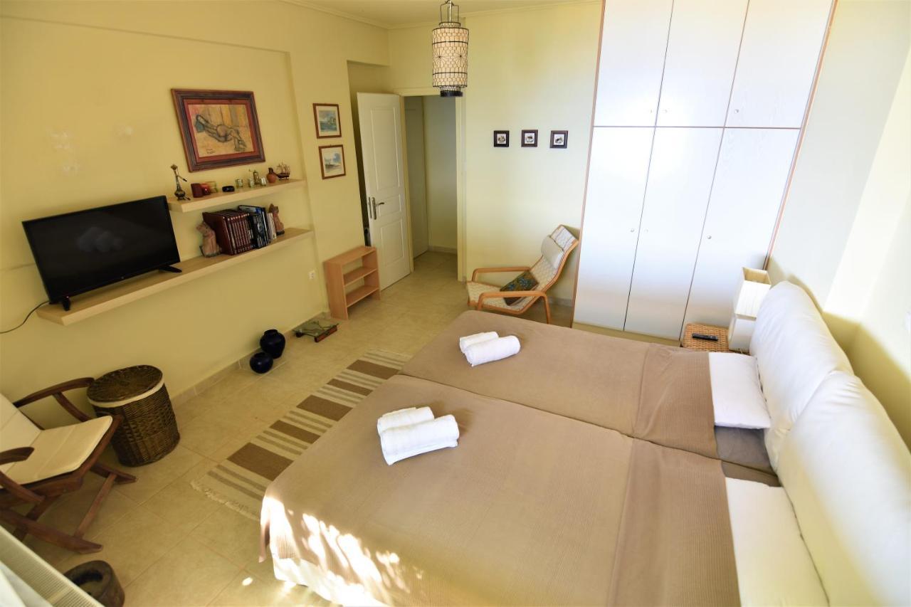 Blue Bay View - Beach House Vathirrevma Экстерьер фото